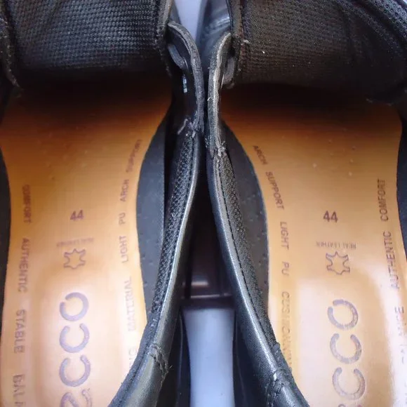 SIZE EU 44. ECCO Helsinki leather oxfords shoes. - Picture 11 of 16